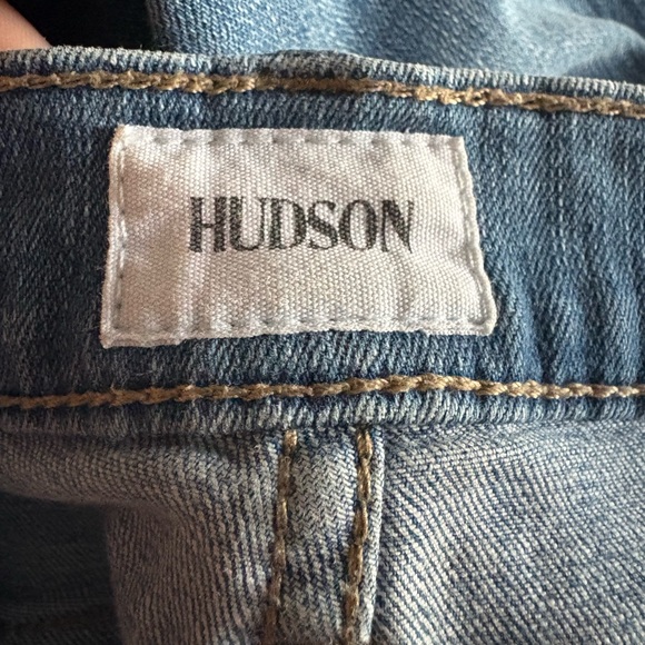 Hudson Natalie Midrise Slim Boyfriend Jeans Raw Hem Light Wash Size 28 - Picture 3 of 5
